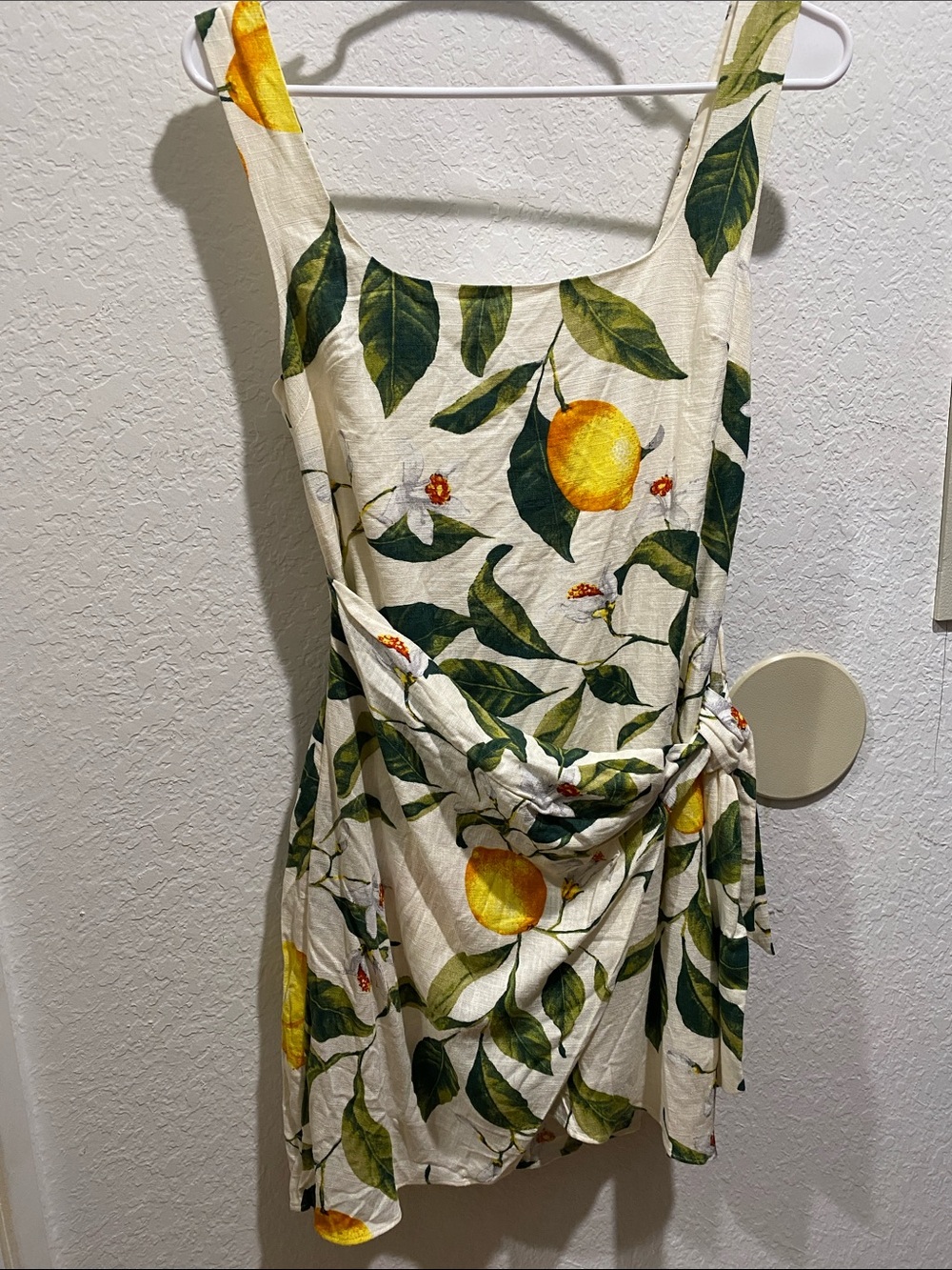 Express Cream Lemon-Print Mini Dress with Green Leaves